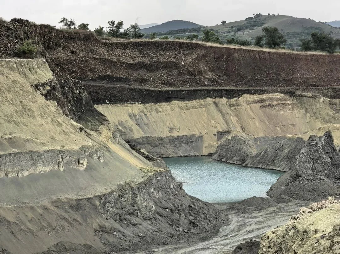 Open-pit bentonite mine