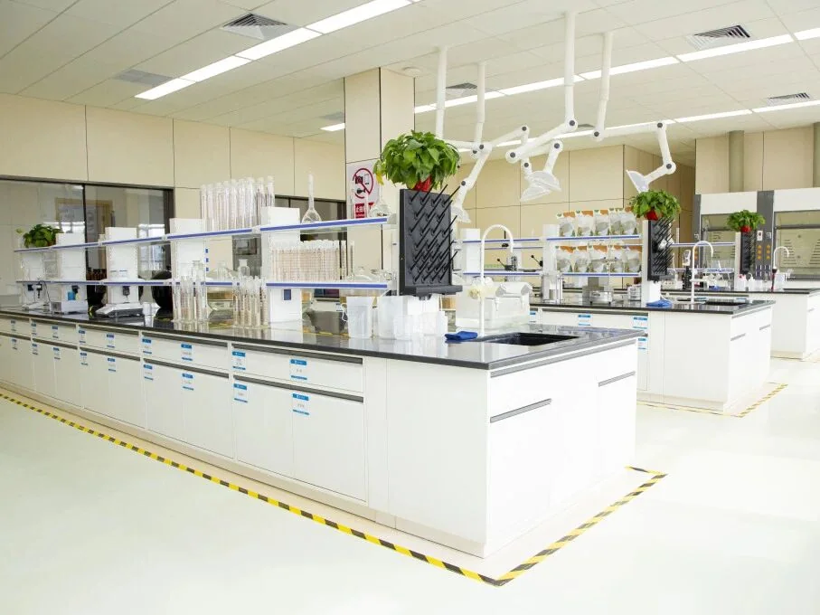 Ultrex Pet bentonite cat litter quality laboratory